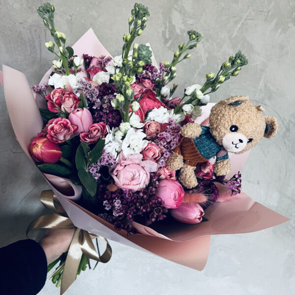 Florista ziedu pušķis Ziedu pušķi