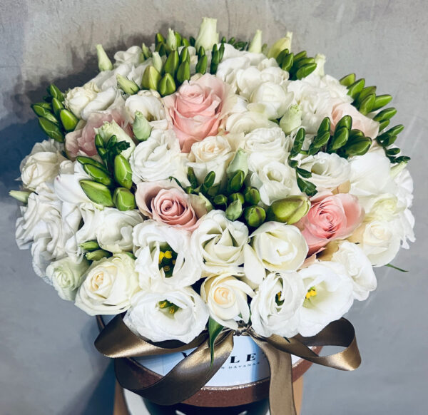 Florista ziedu kastīte Ziedu kastītes