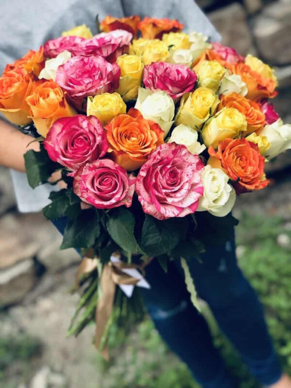 Rožu pušķis - Dažādu krāsu 60cm Rozes