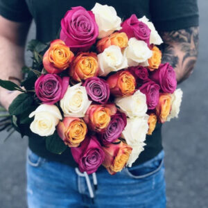 Rožu pušķis no 21 rozes - Mix Rozes