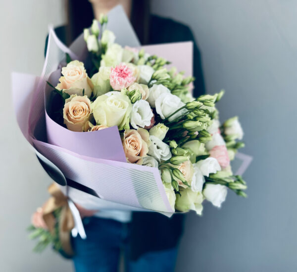 Florista ziedu pušķis Ziedu pušķi