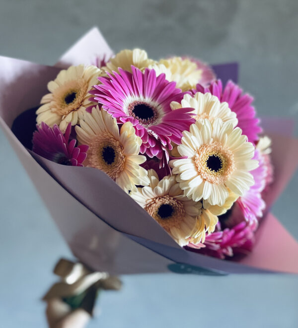 Ziedu pušķis - Gerbera Ziedu pušķi