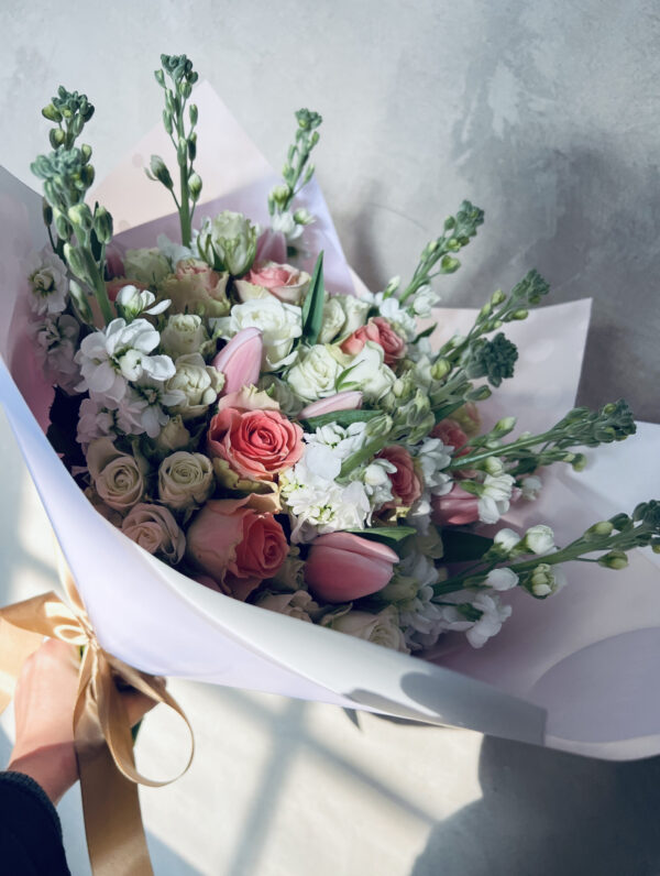 Florista ziedu pušķis Ziedu pušķi