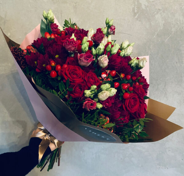 Florista ziedu pušķis Ziedu pušķi