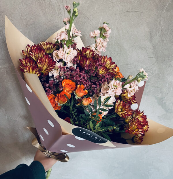 Florista ziedu pušķis Ziedu pušķi